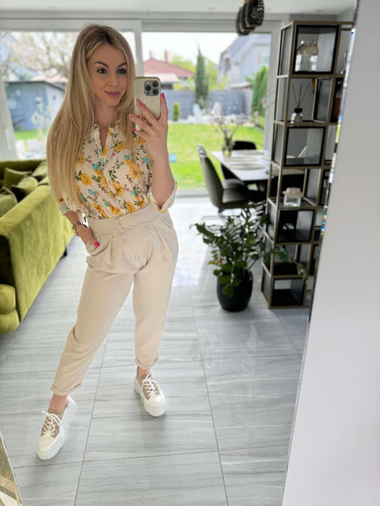 MÉZI - Virág mintás blúz. Sárga szín