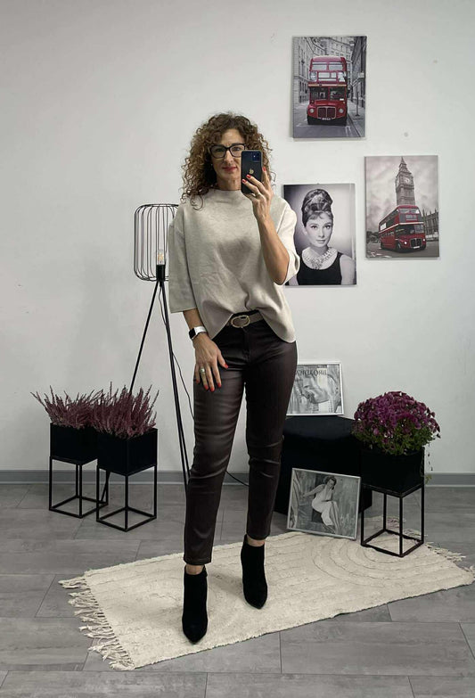 PAULA - Bőrhatású MOM - fitt nadrág. Barna