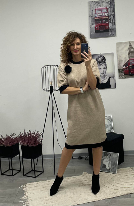 LINDA - Kötött ruha. Világos bézs