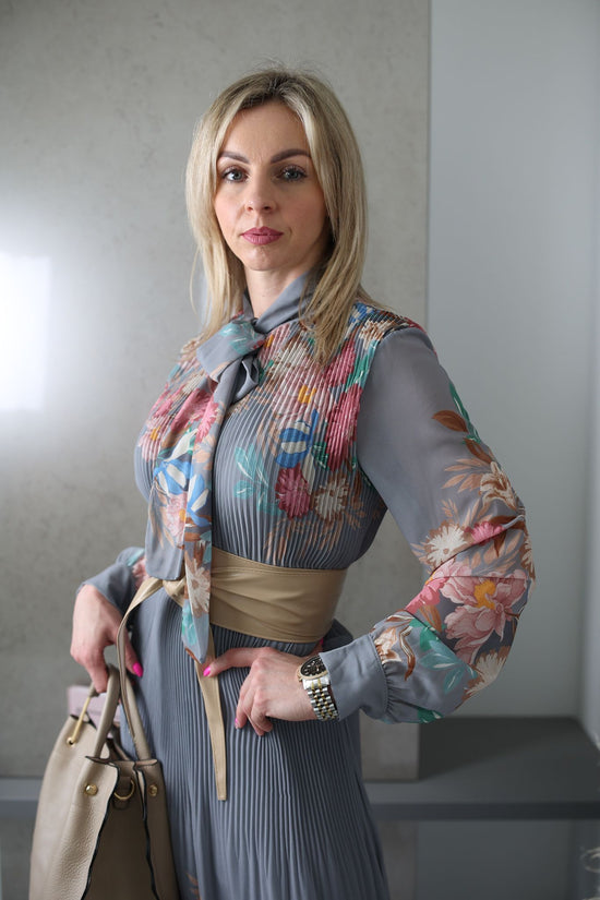 Röné - Pliszírozott virágos ruha