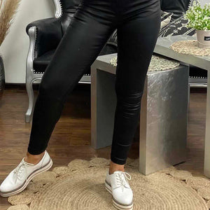 Popi - Bőrhatású push up nadrág