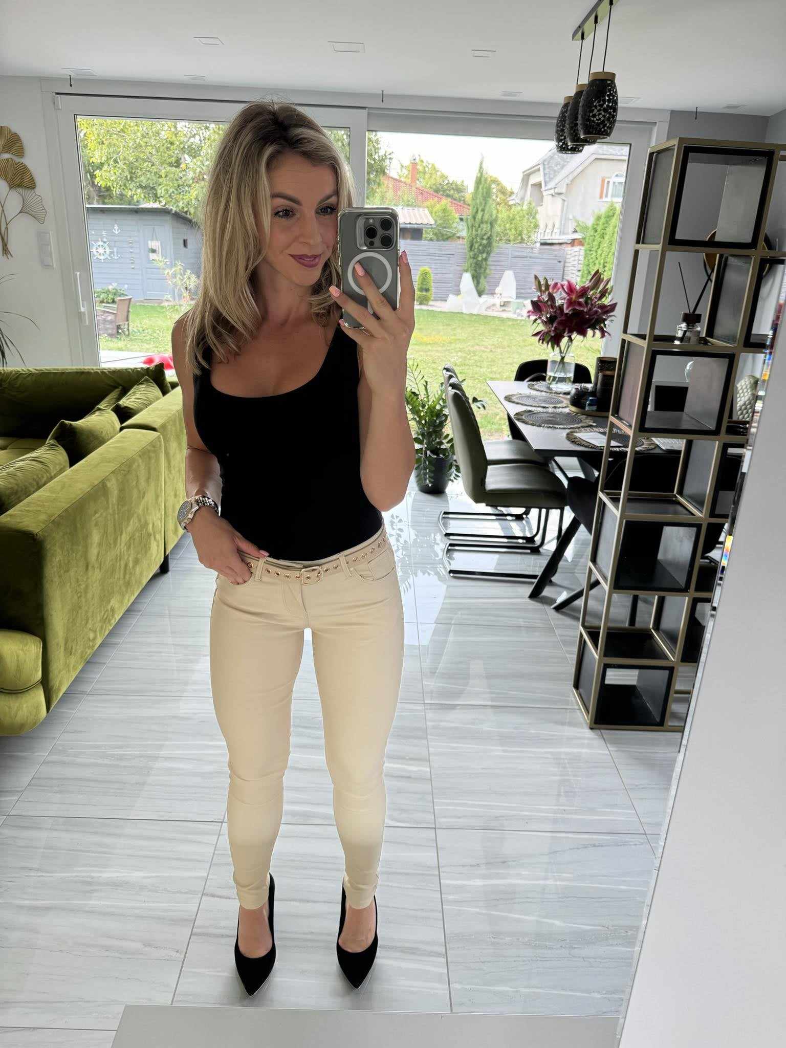 Doris - Bőrhatású push up nadrág