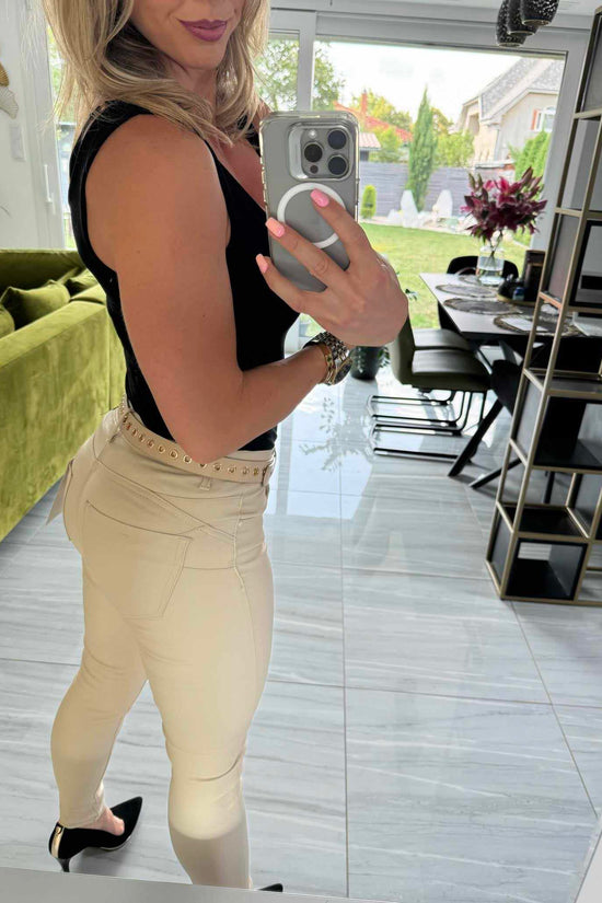 Doris - Bőrhatású push up nadrág