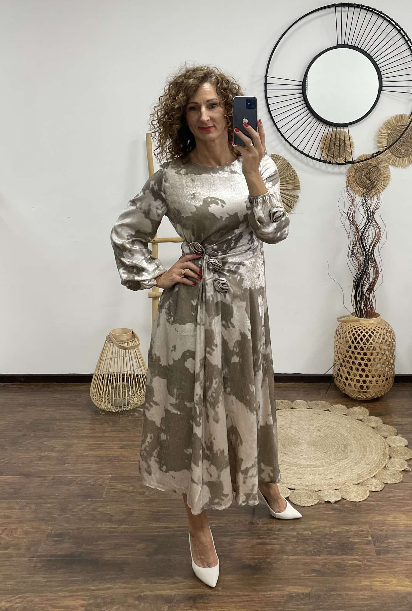 Rózsa - Alkalmi ruha textil virágokkal