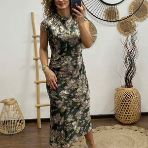 ELLA - Oldalt rakott maxi selyem ruha. Khaki