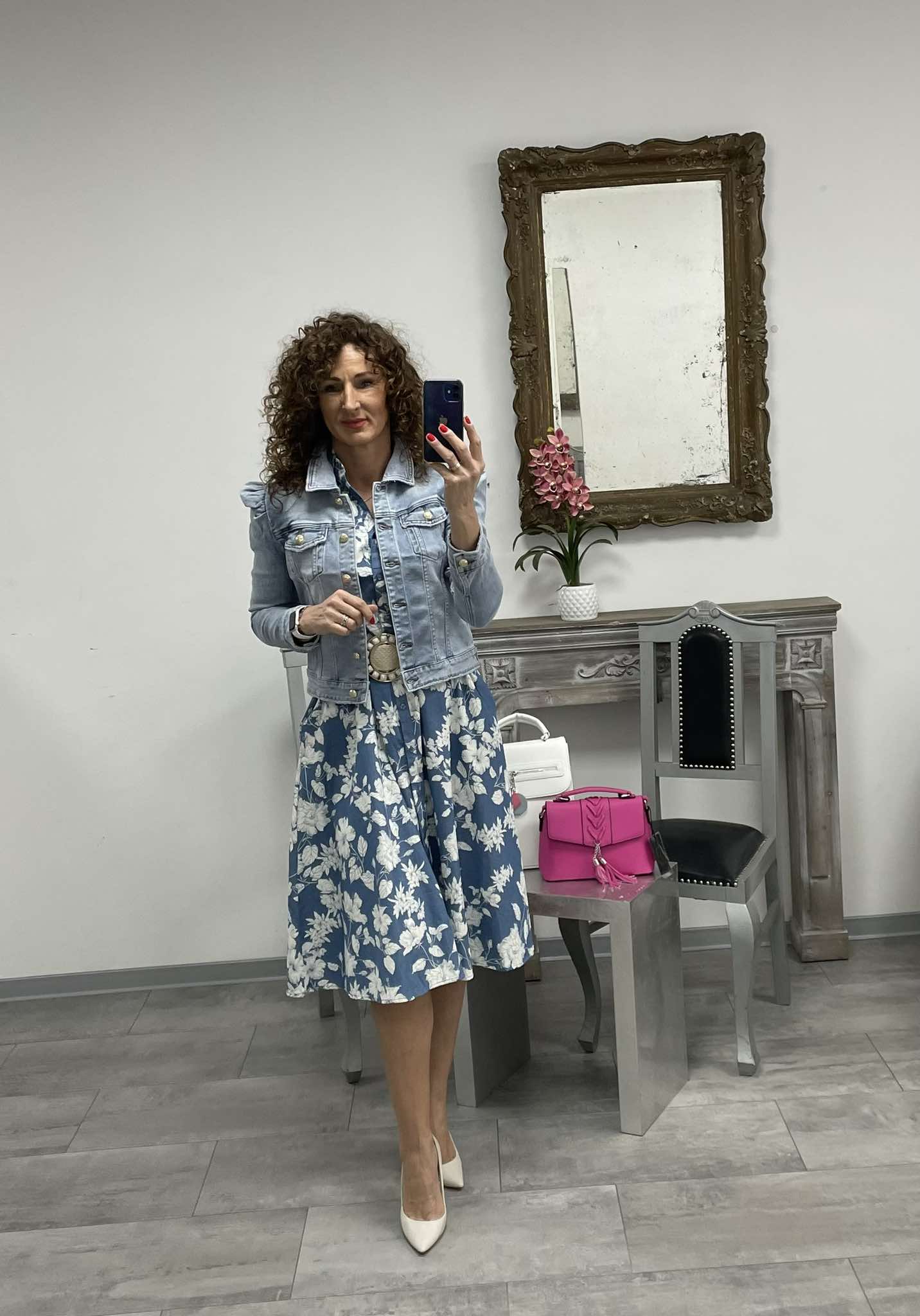 ALMA - Rakott vállú farmer dzseki XS-XL
