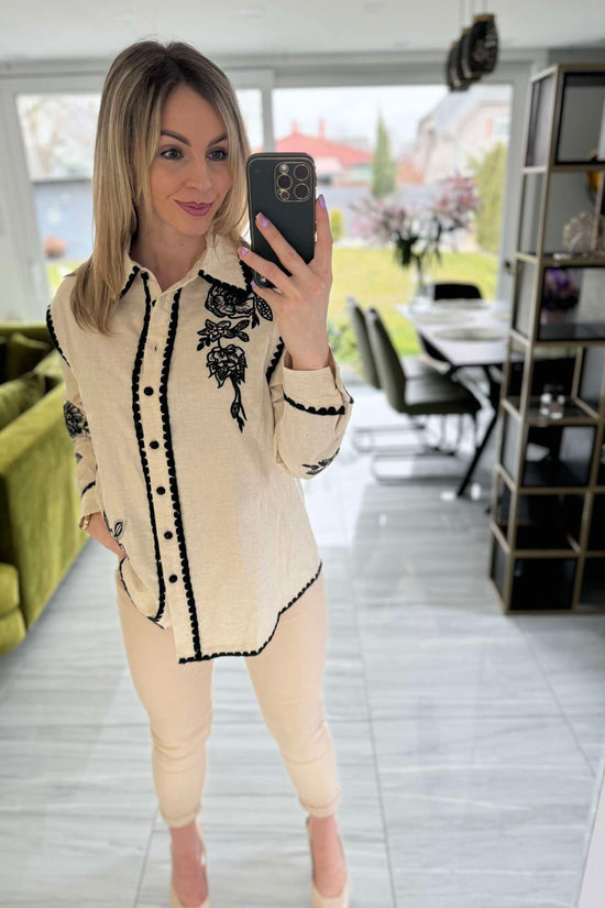 Jella - Hímzett len ing