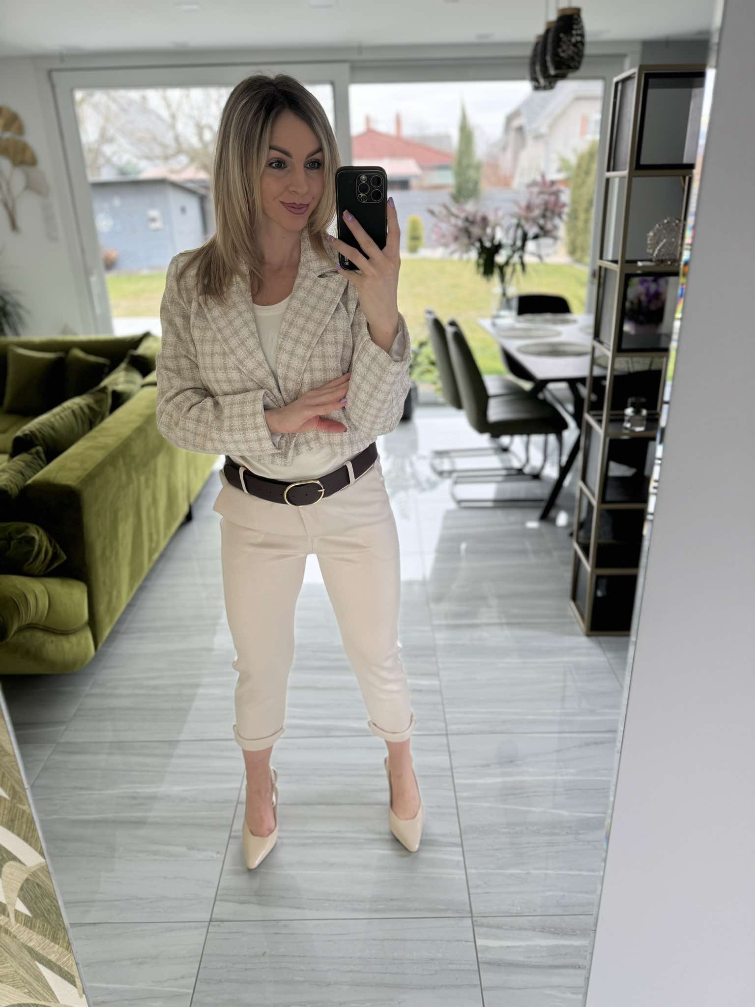 ZÁLI - Buklé boleró arany csillogó szállal. Világos drapp