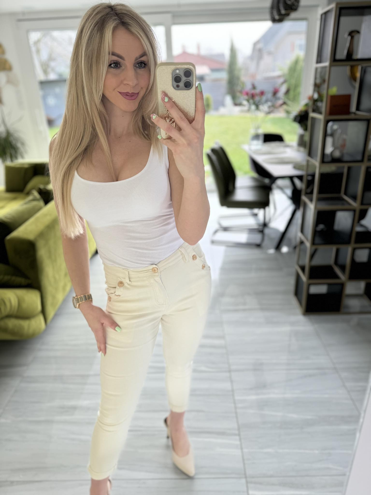 SELIN - Díszgombos boyfriend jeans Krém szín