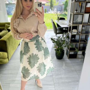 MAYA - Derékban rakott szoknya. Khaki szín