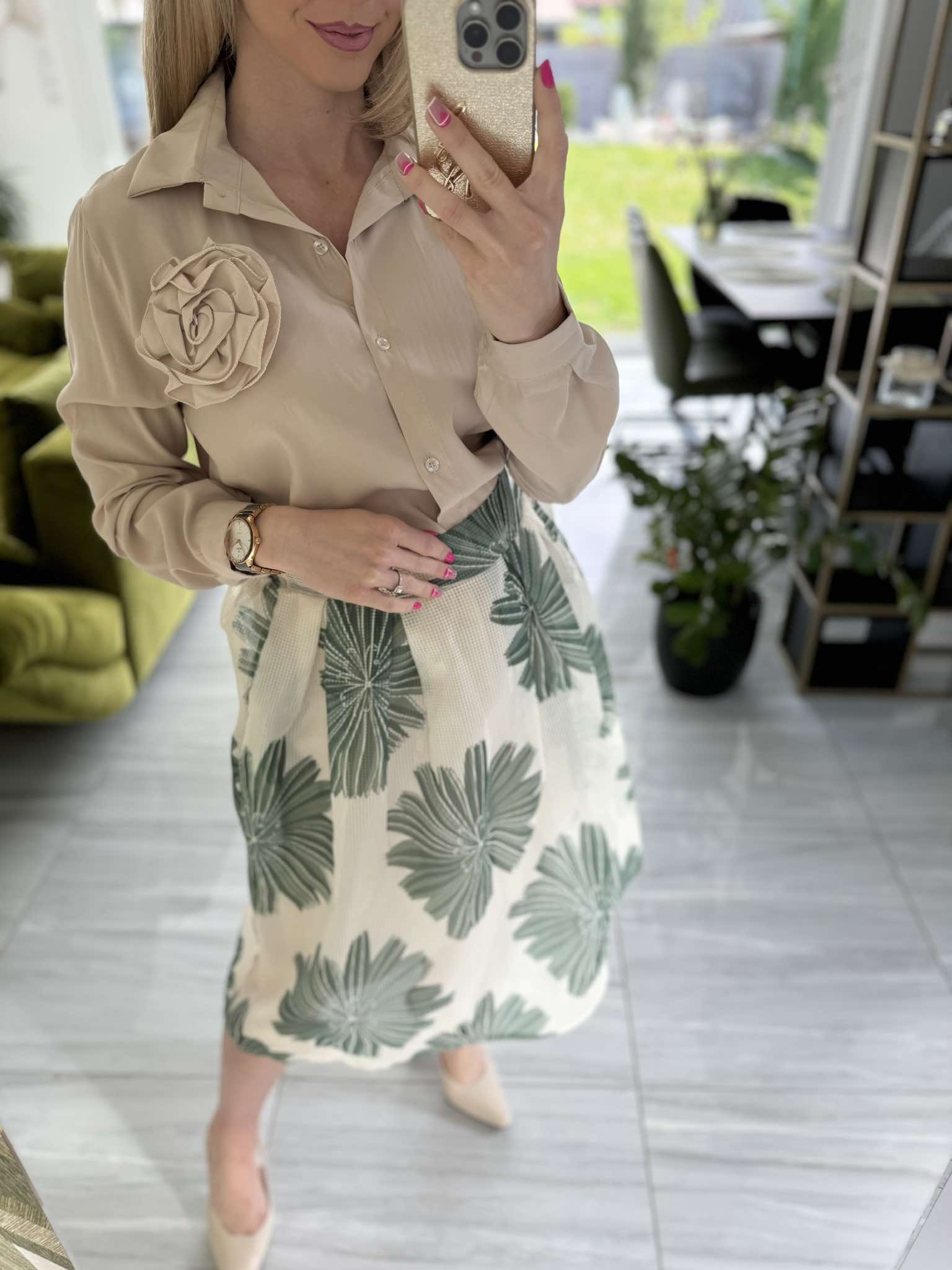 MAYA - Derékban rakott szoknya. Khaki szín