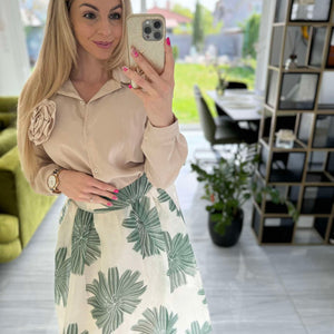 MAYA - Derékban rakott szoknya. Khaki szín
