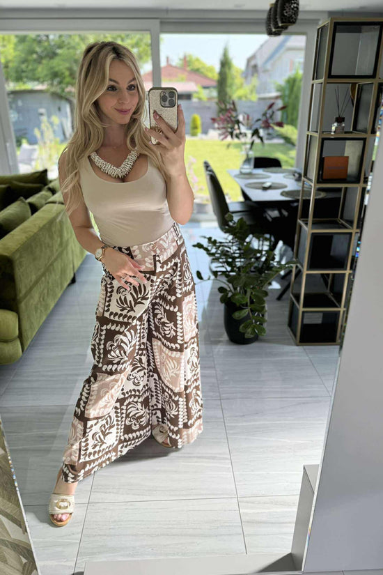 ELINA - Bő szárú nadrág. Sötétbarna