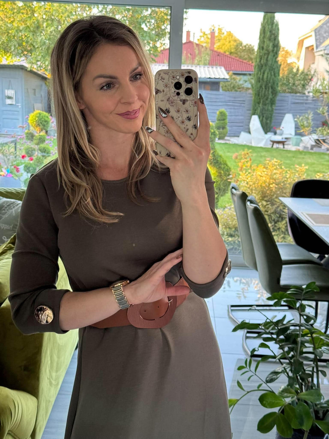 RITA - Bő maxi ruha. Khakizöld