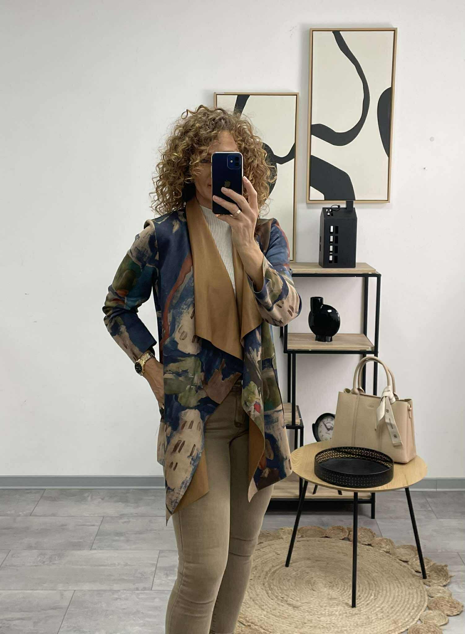 TOSCA - Hosszított boleró. Sötétkék