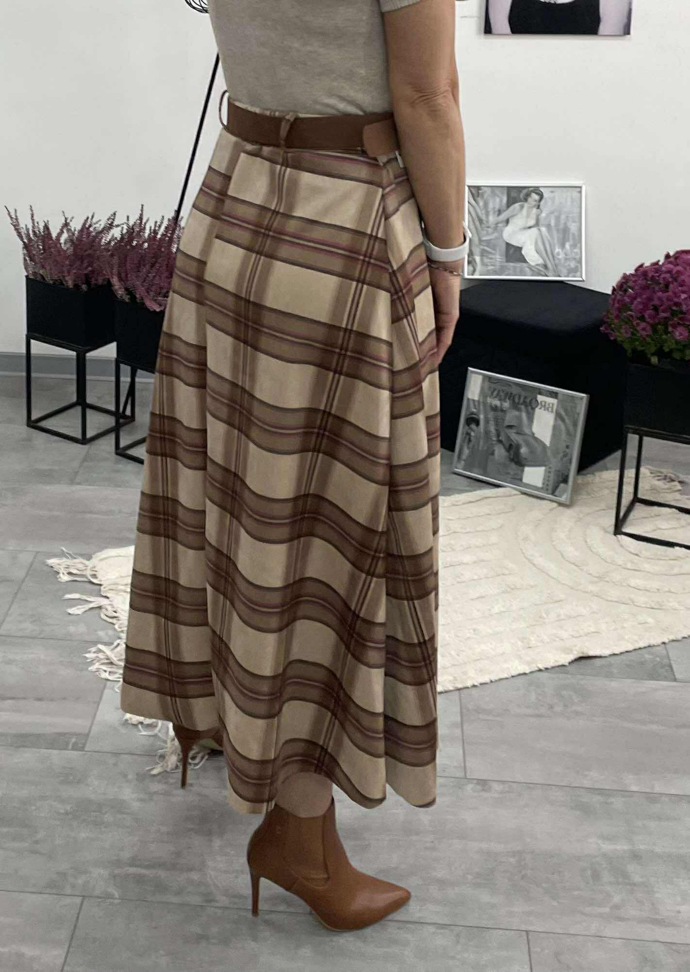 MINA - Harang szoknya.