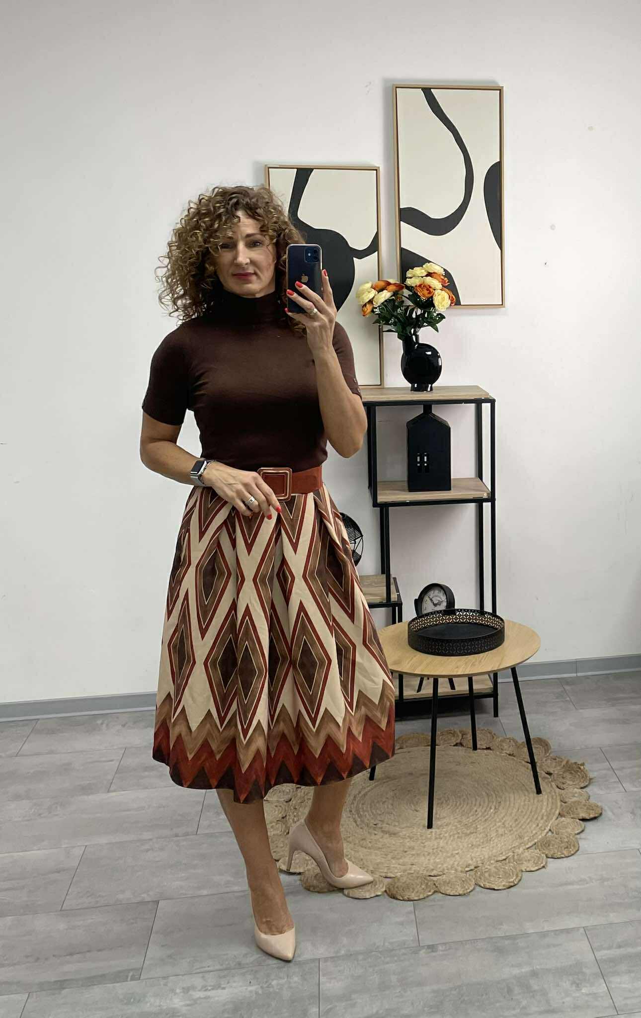 DIÓ - Oldalt zsebes szoknya