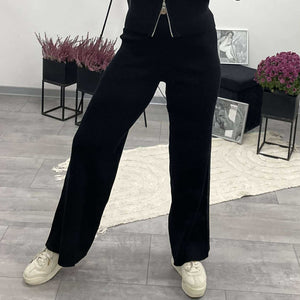 BLACK - Kötött szett. Fekete