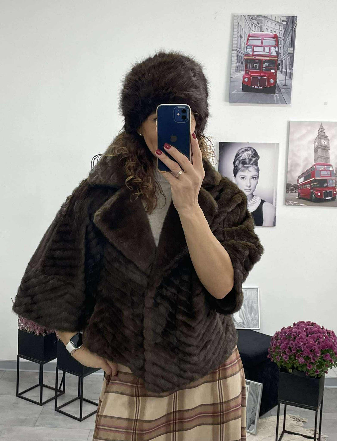 MONIQE - Átmeneti szőrme kabát. Barna