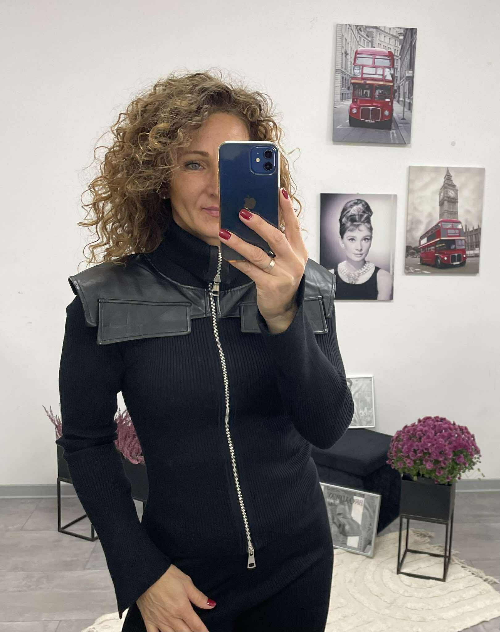 BLACK - Kötött szett. Fekete