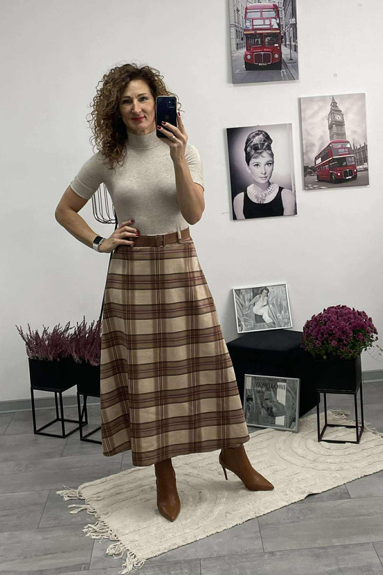 MINA - Harang szoknya.