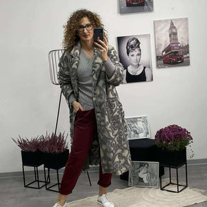 TICIA - Laza szabású nadrág. Bordó