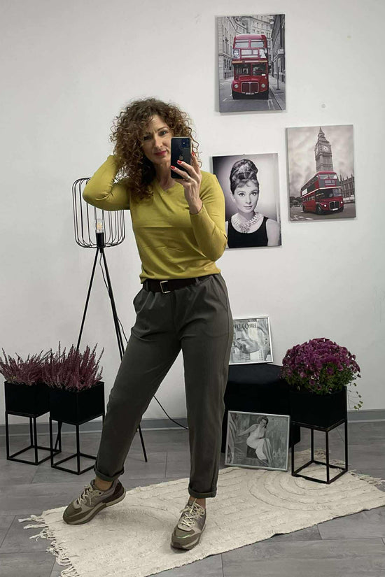 TICIA - Laza szabású nadrág. Khaki