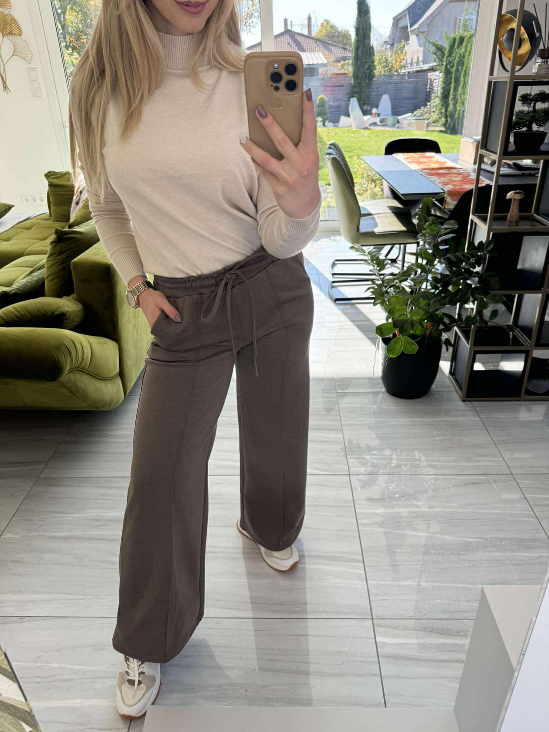 MECC - Bő szárú nadrág. Mogyoró barna