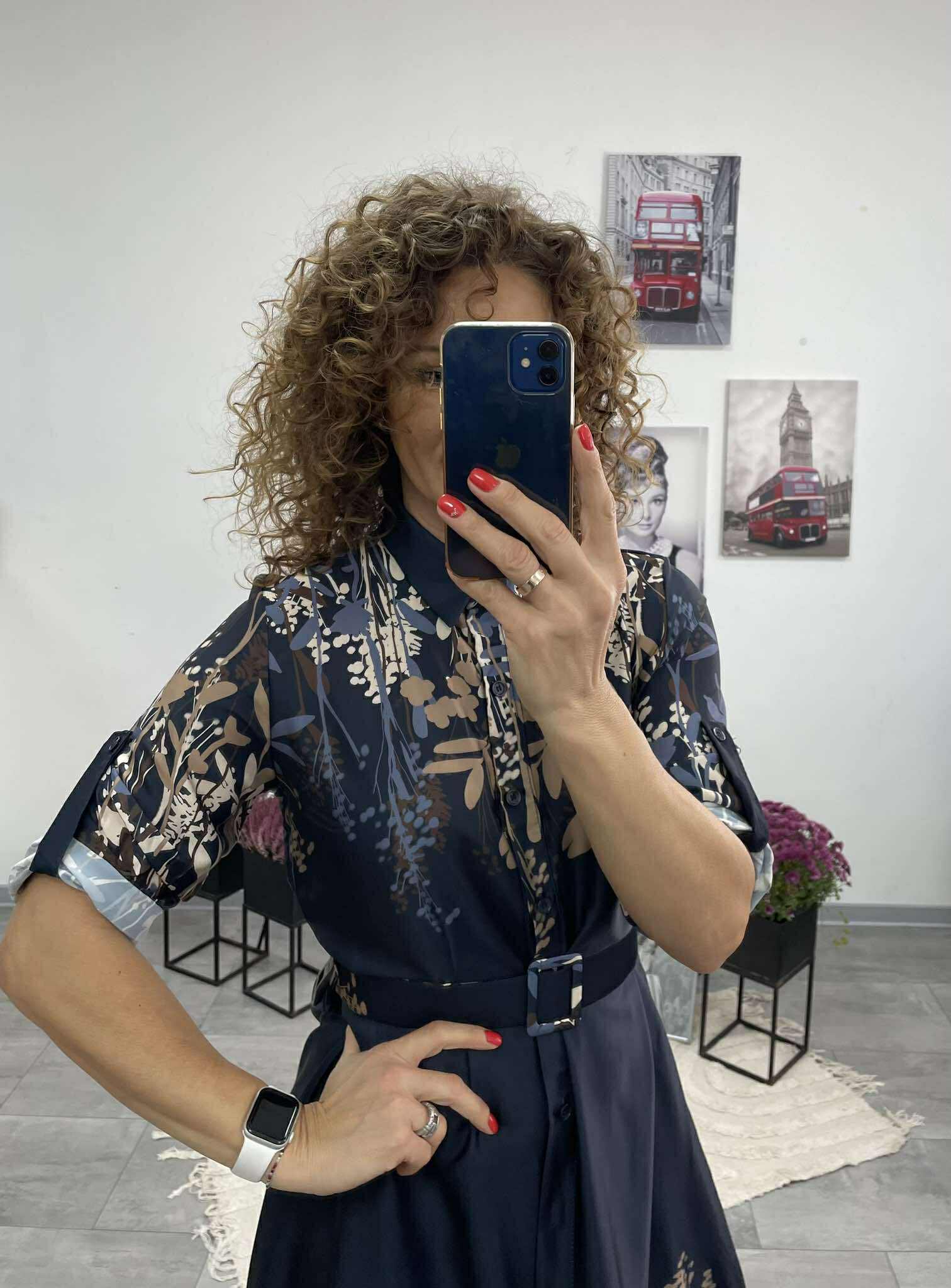 NORA - Selyem hatású ruha. Sötétkék