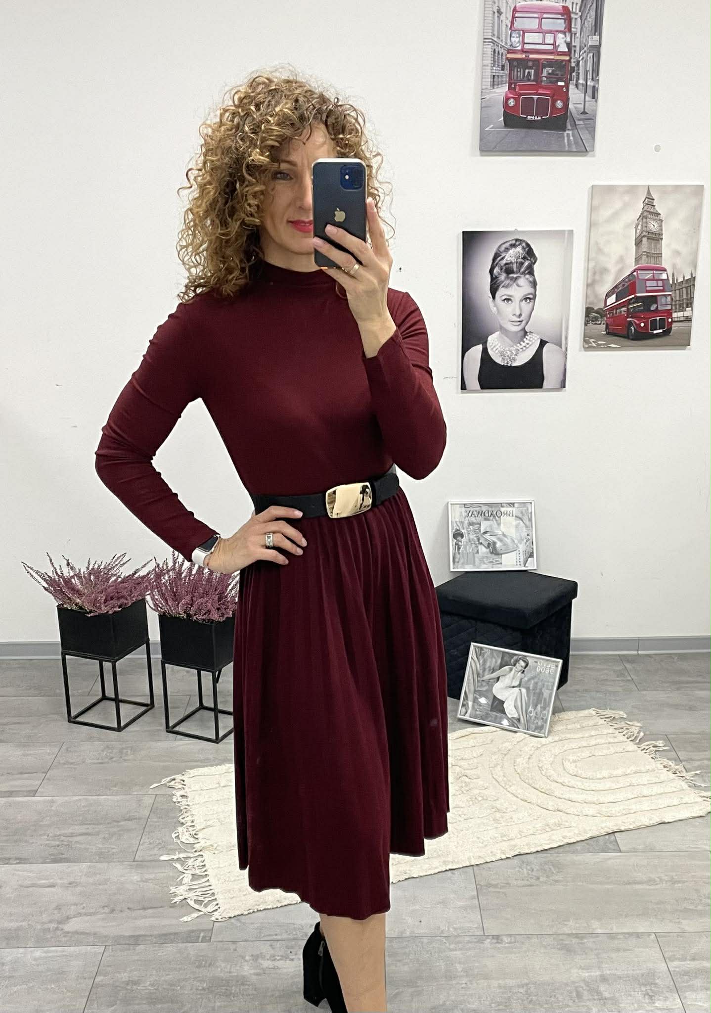 BARBI - Női ruha. Bordó