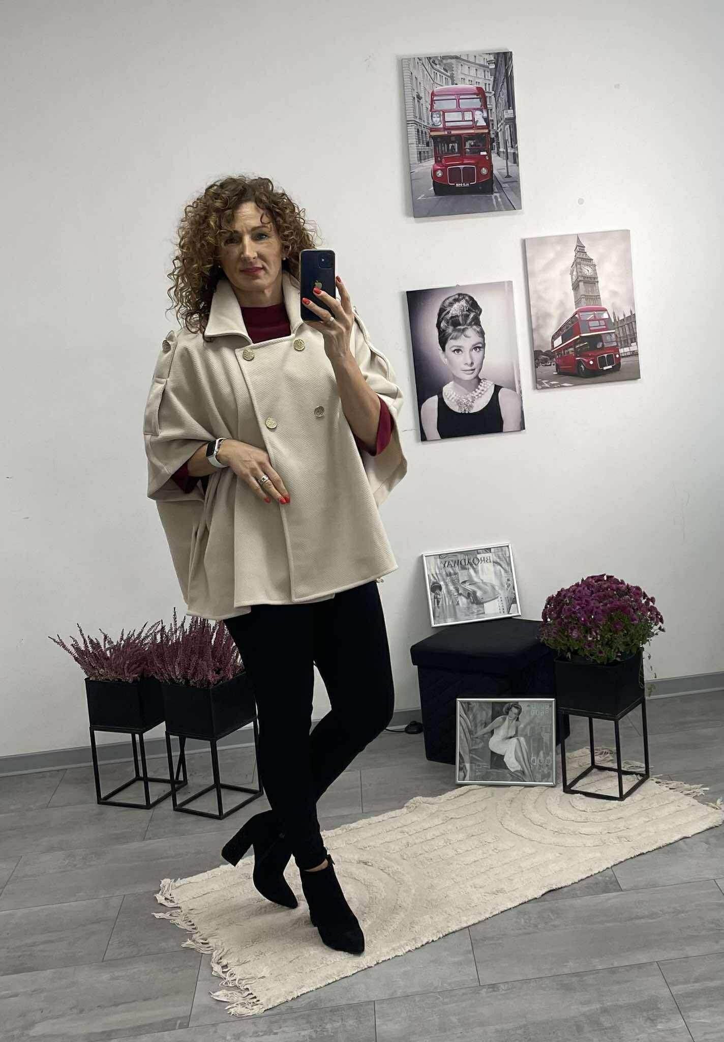 LINA - Szövet poncsó kabát. Világos bézs