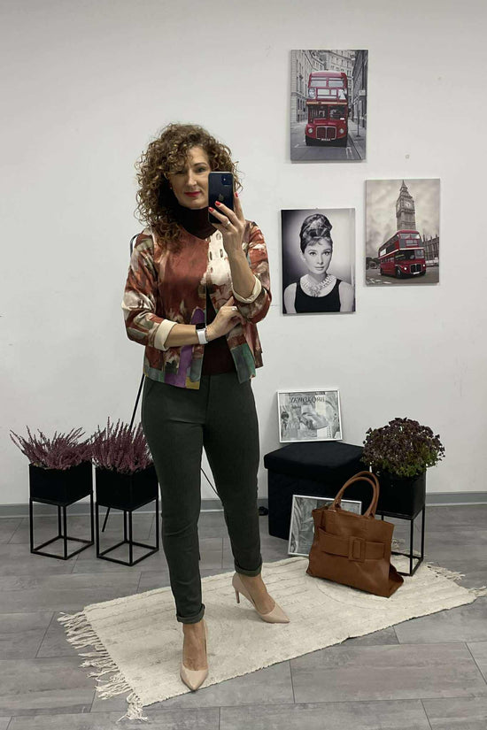 TOSCA - Velúr rövid kabátka. Rozsabarna