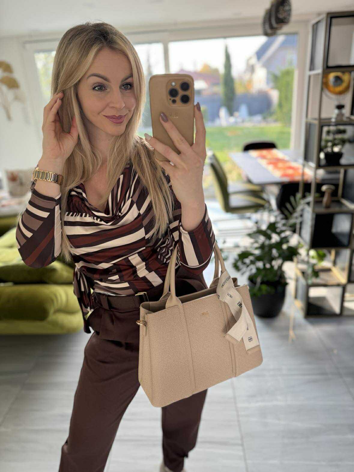 LOOSE - Laza kényelmi nadrág. Bordó, Sötétbarna, Középbarna.