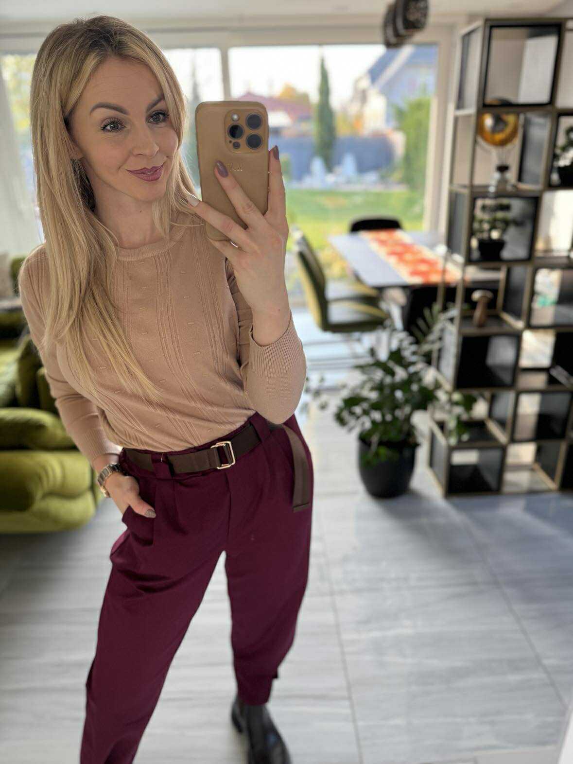 LOOSE - Laza kényelmi nadrág. Bordó, Sötétbarna, Középbarna.