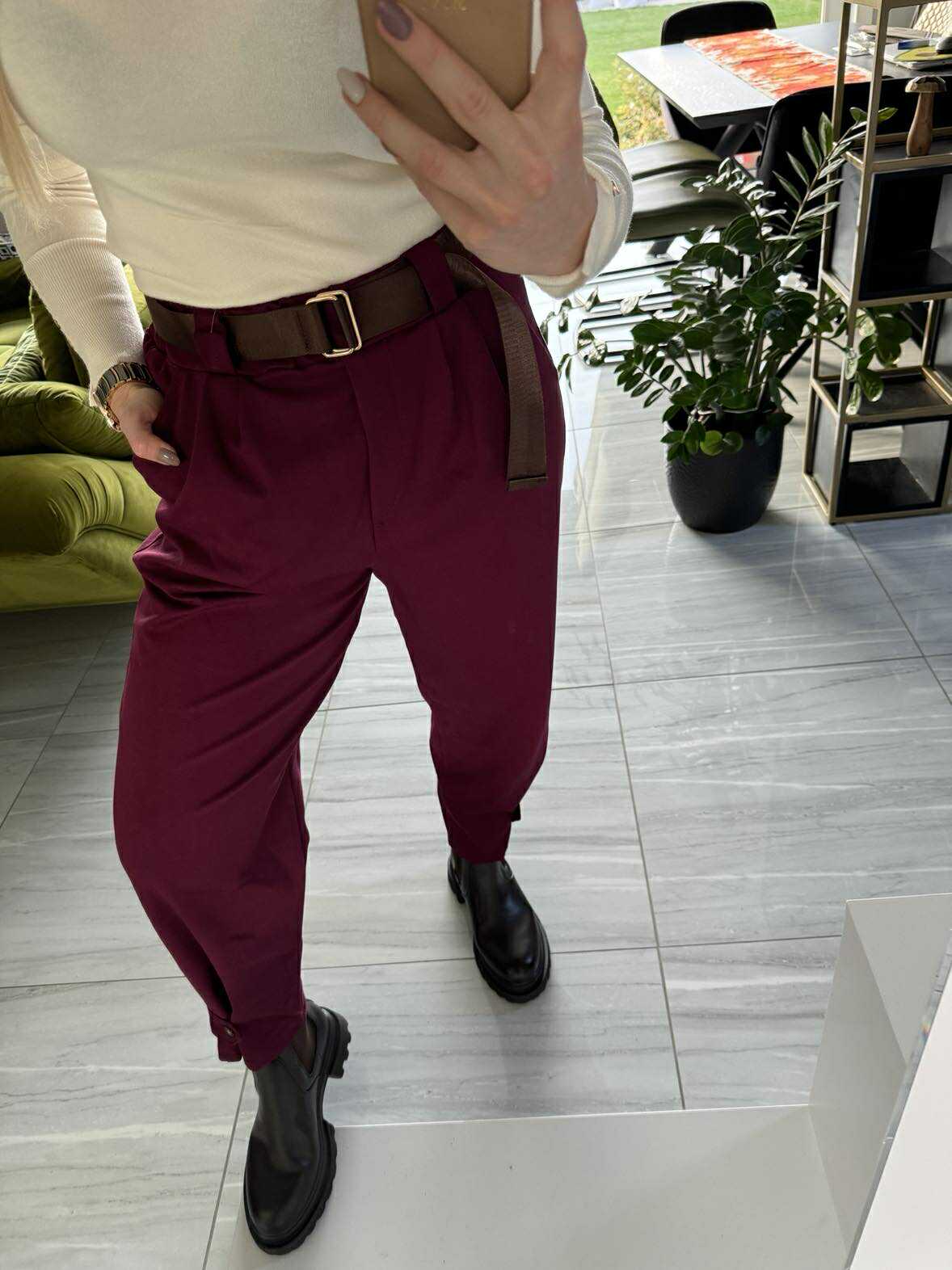 LOOSE - Laza kényelmi nadrág. Bordó, Sötétbarna, Középbarna.