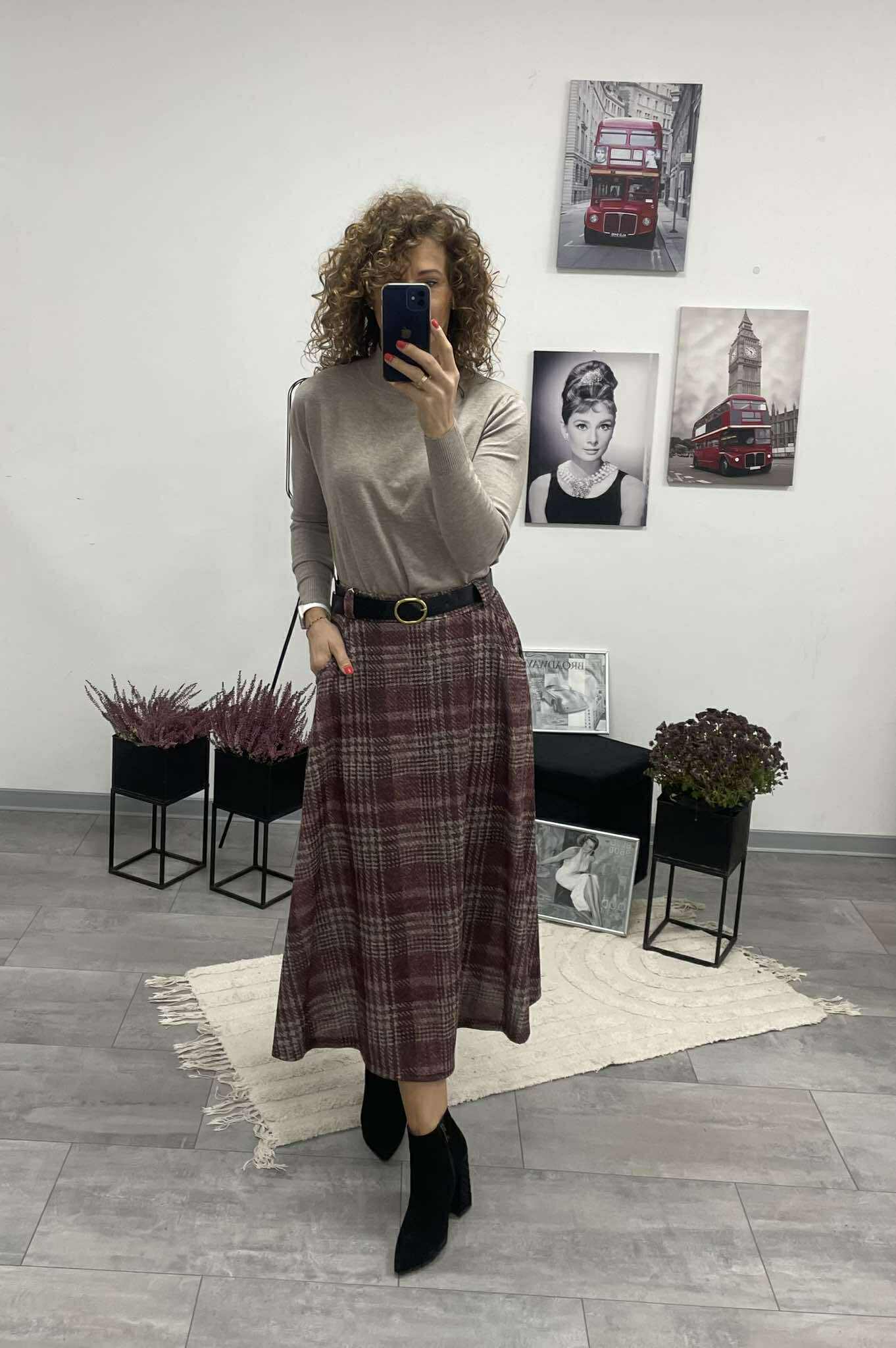 KÁTYA - Kockás maxi szoknya. Bordó