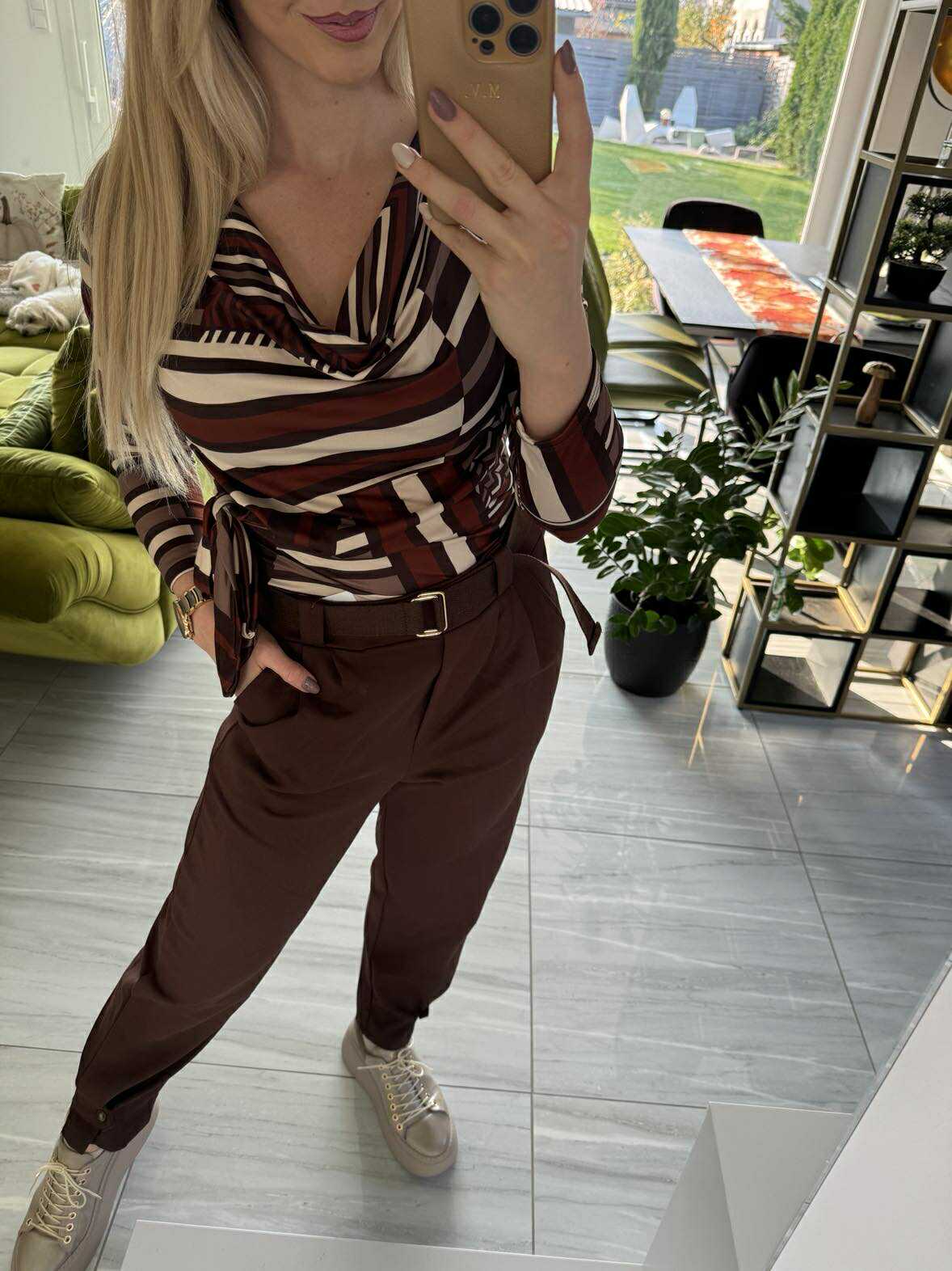 LOOSE - Laza kényelmi nadrág. Bordó, Sötétbarna, Középbarna.