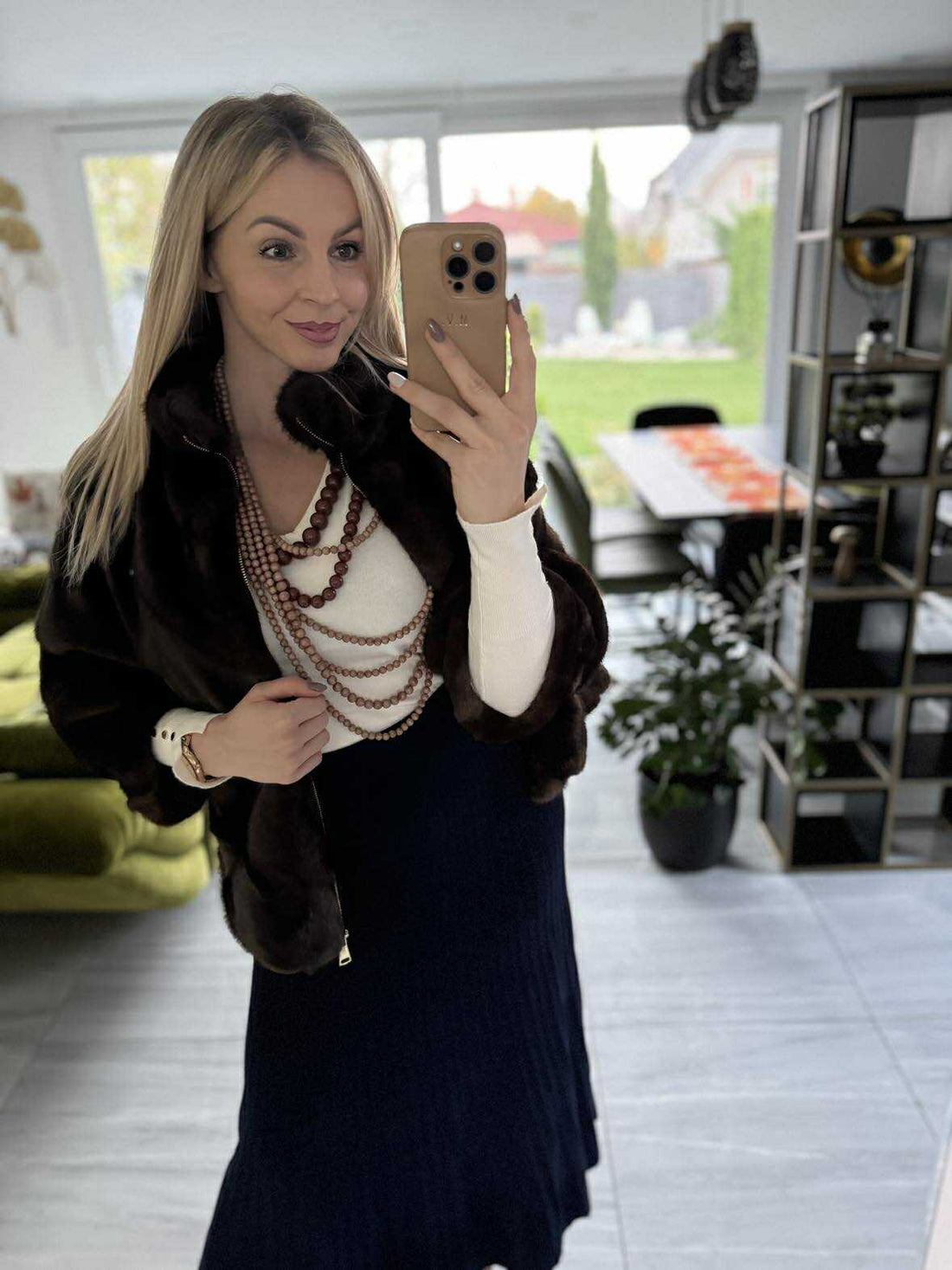 RUTH - Cipzáras bunda. Sötét barna