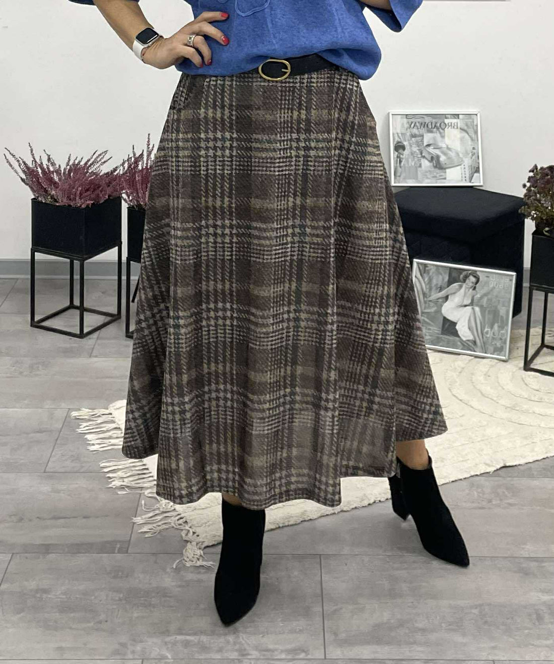 Kátya - Kockás szoknya. Barna -kék