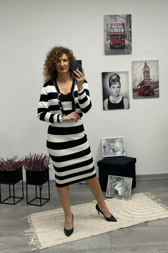 STRIPED - Kötött szett. Fekete - Fehér