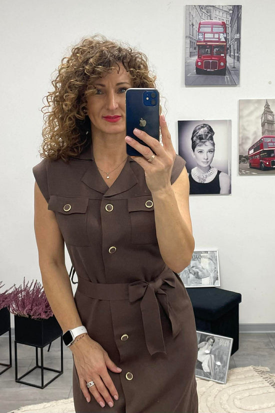 HÉRA - Kötött gombos maxi ruha. Barna