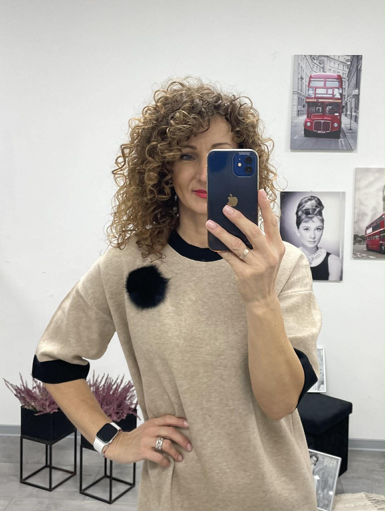 LINDA - Kötött ruha. Világos bézs