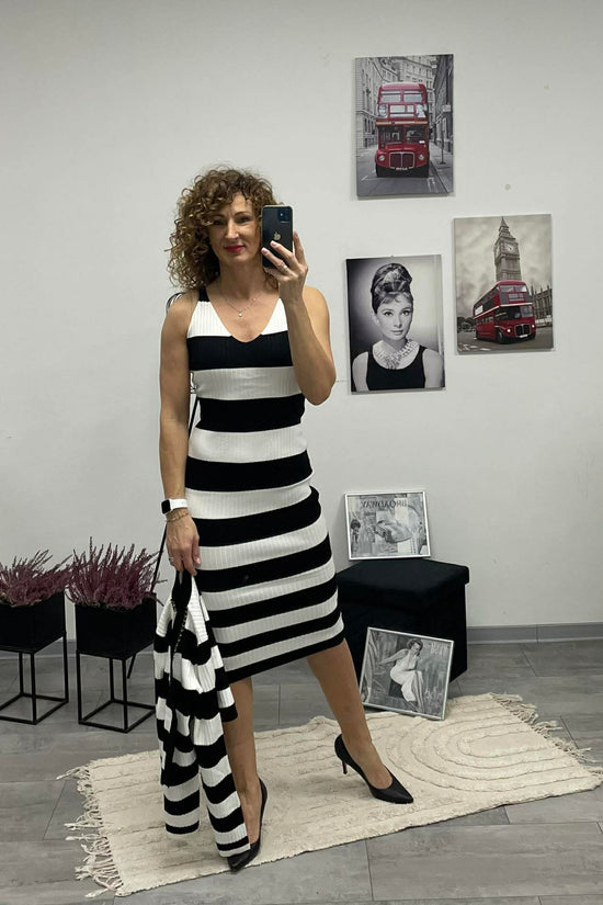 STRIPED - Kötött szett. Fekete - Fehér