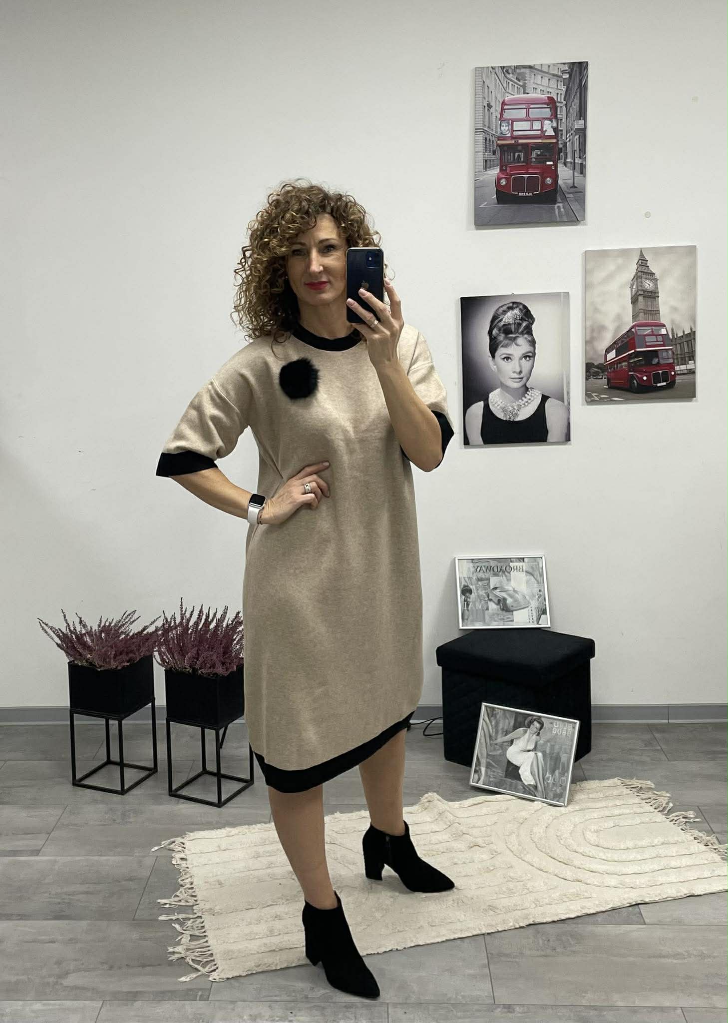 LINDA - Kötött ruha. Világos bézs