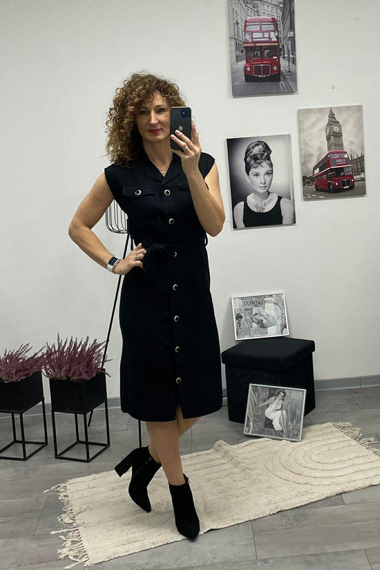 HÉRA - Kötött gombos maxi ruha. Fekete