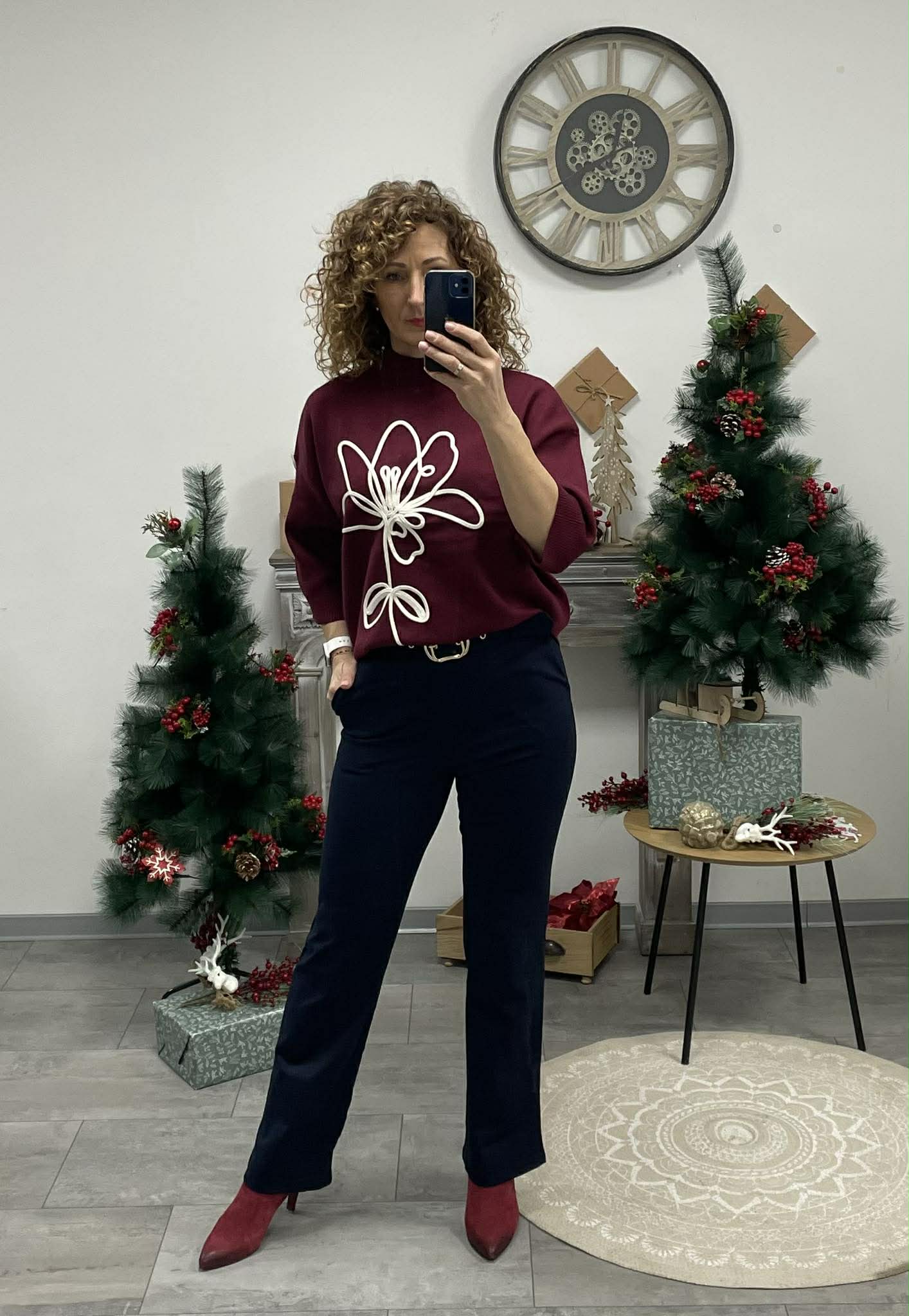 IBI - Egyenes szárú elegáns nadrág. Sötétkék