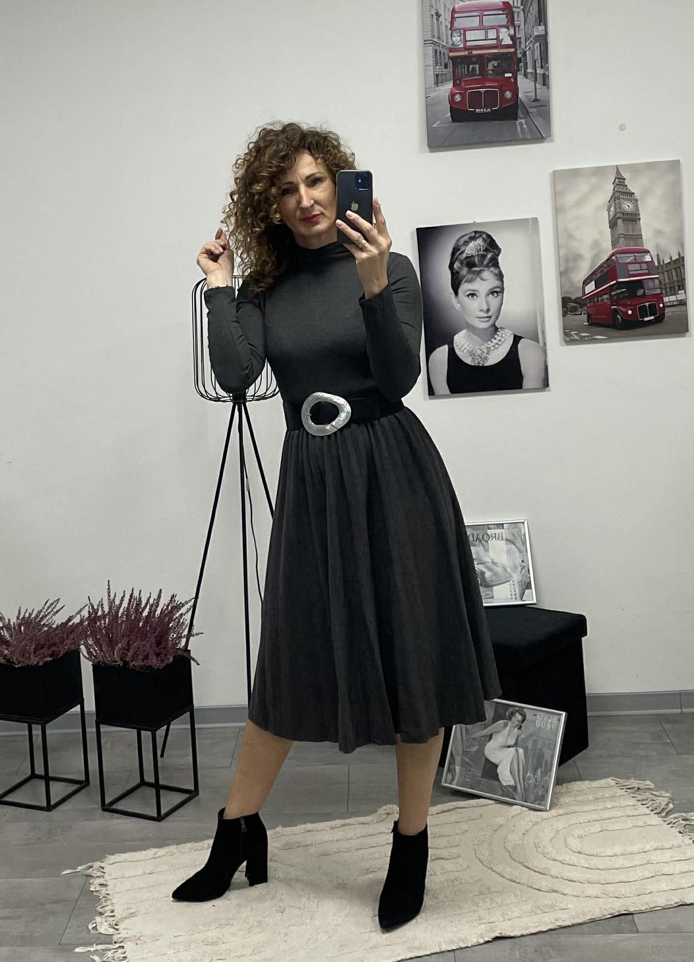 BARBI - Női ruha. Szürke