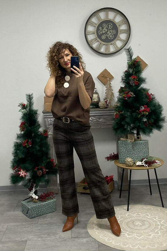 ALYNA - Elegáns nadrág. Barna