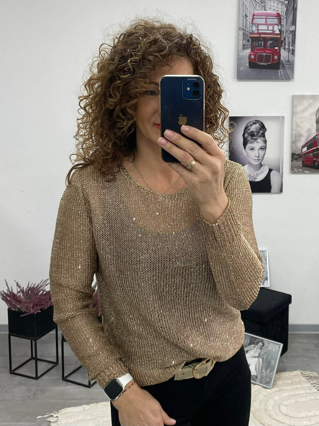 LIGHT - Csillogós laza kötött felső. Arany