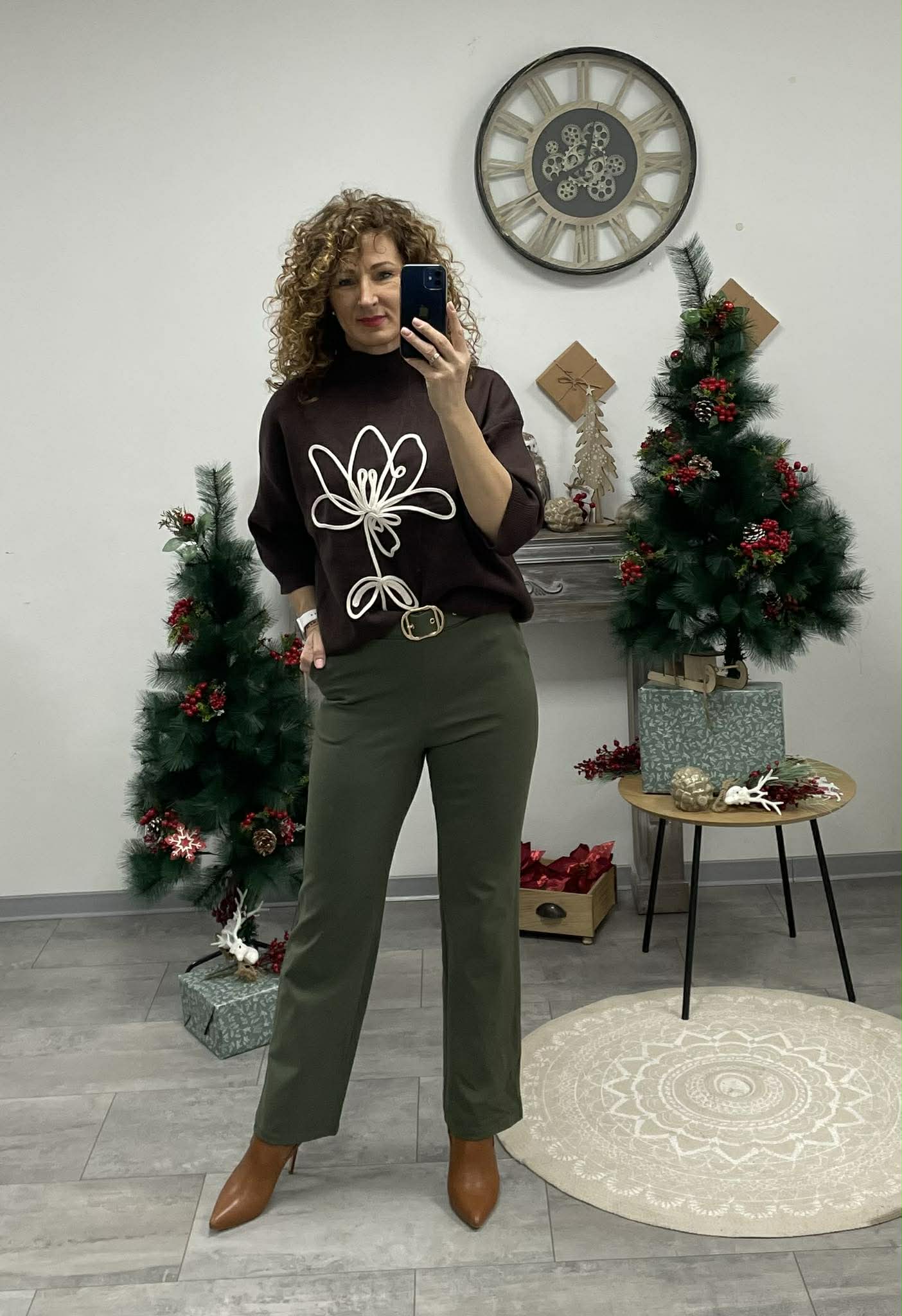 LILLER - Kötött oversíze  pulóver. Sötétbarna